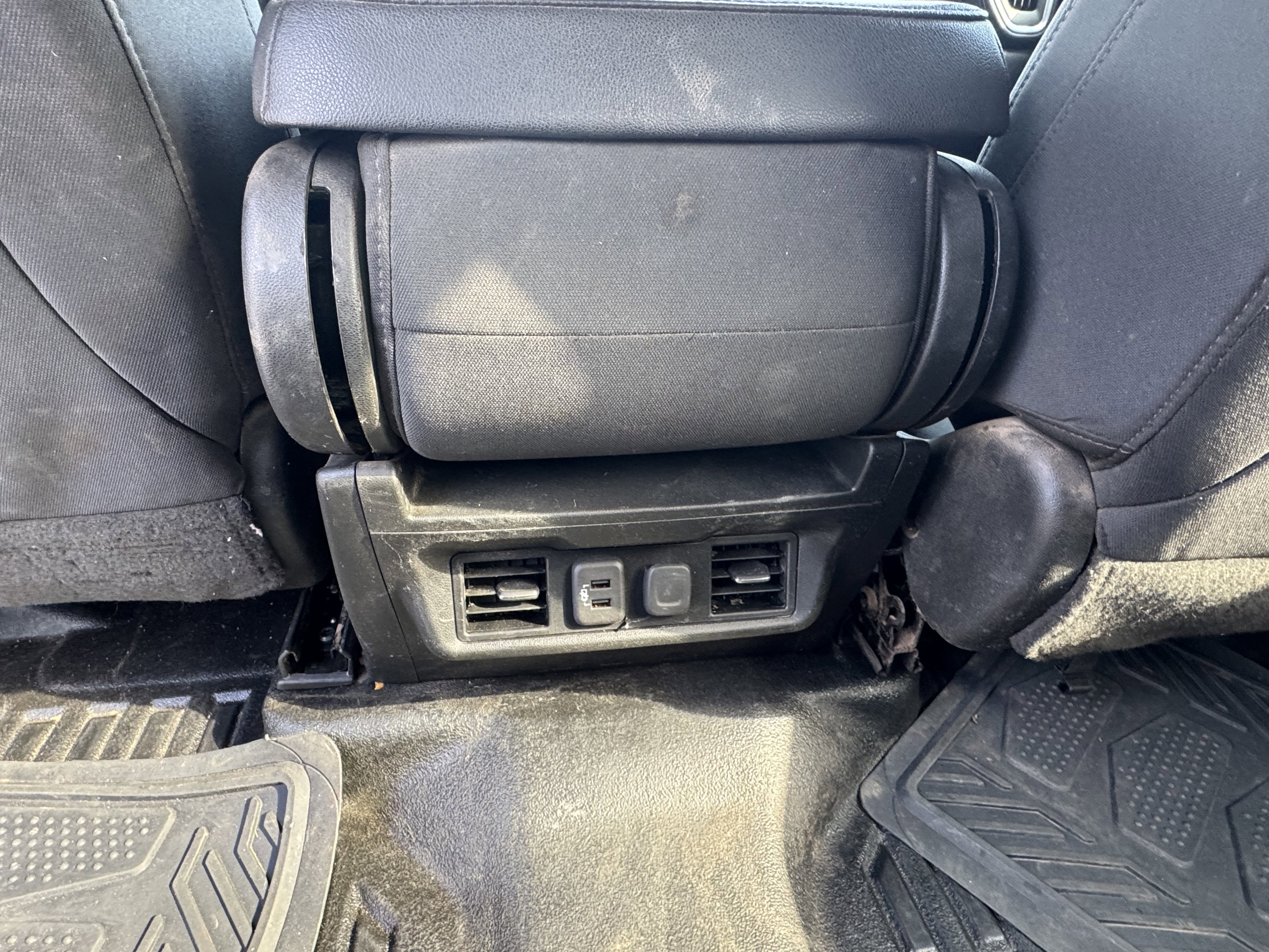 2022 Chevrolet Silverado 3500 HD Chassis Cab LT