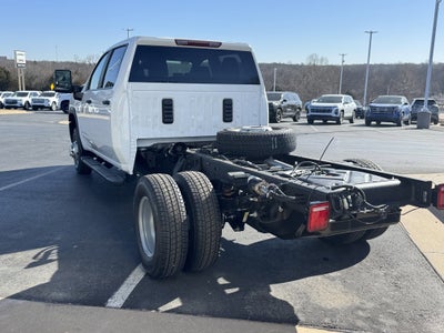 2026 GMC Sierra 3500 HD Chassis Cab Pro