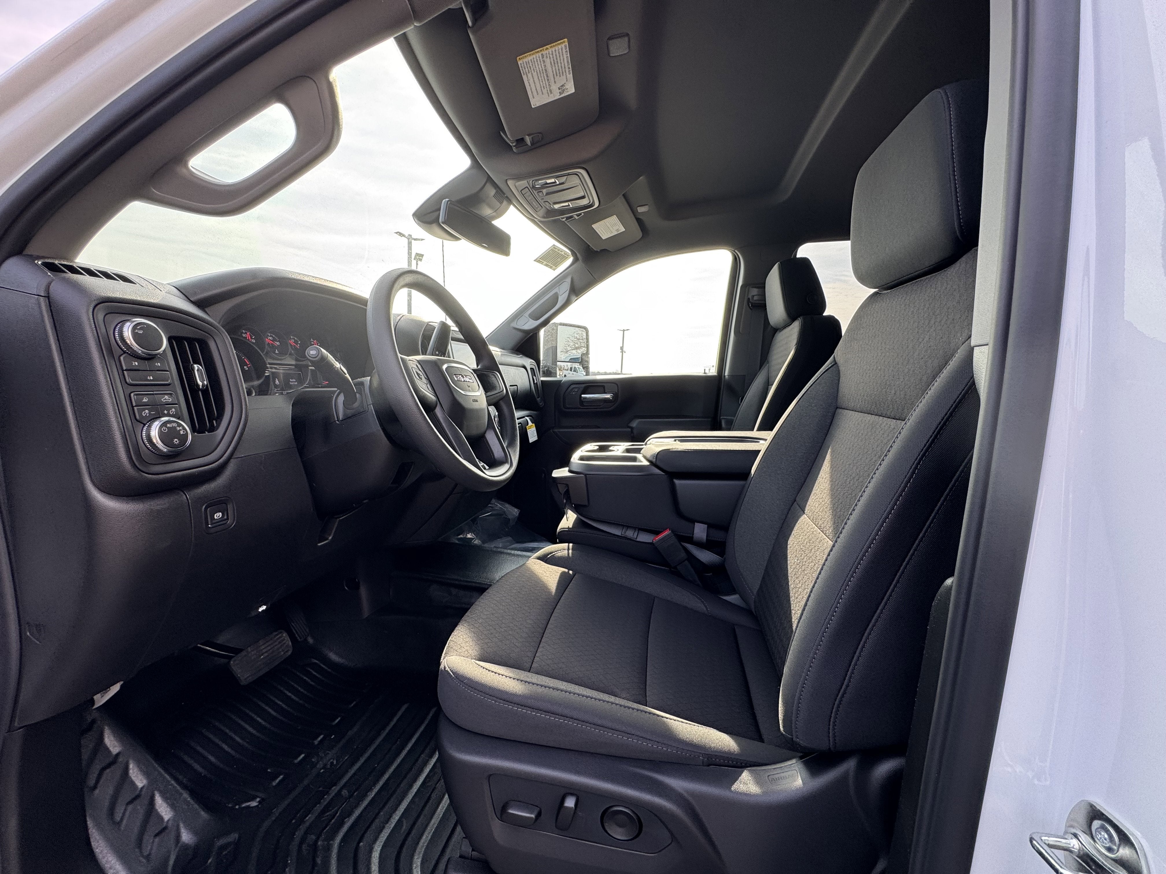 2026 GMC Sierra 3500 HD Chassis Cab Pro