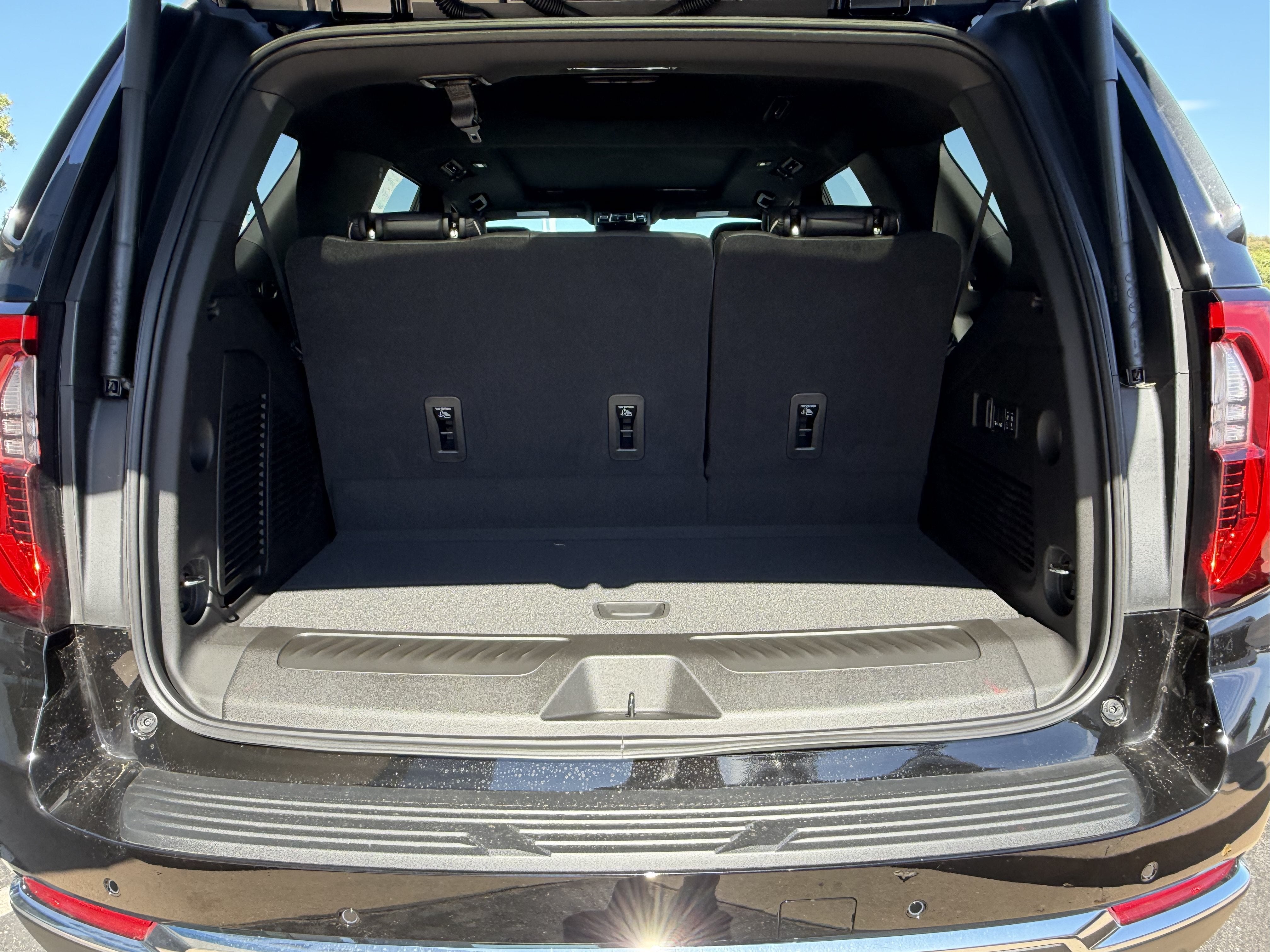 2027 GMC Yukon Elevation