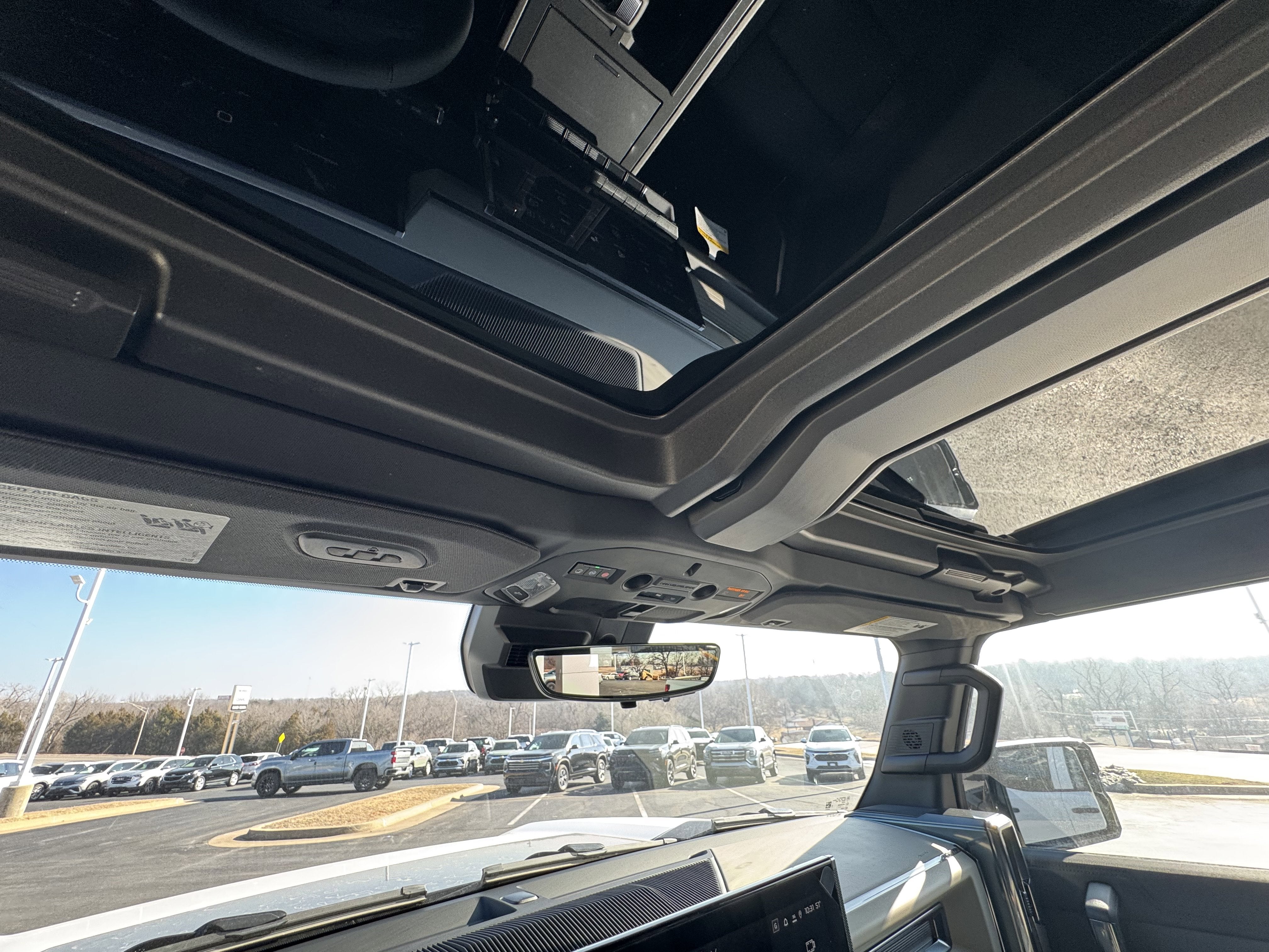 2026 GMC HUMMER EV SUV 2X