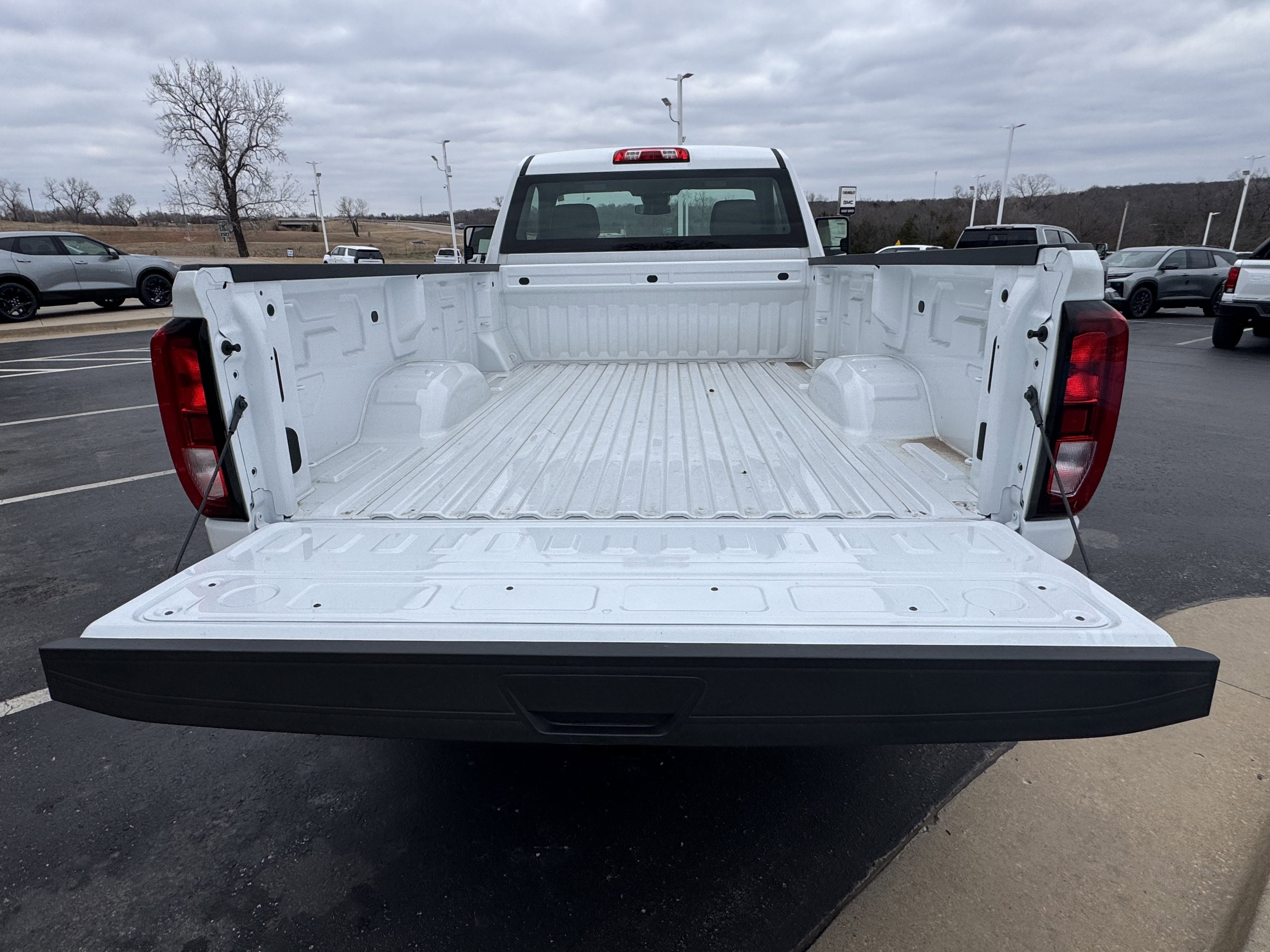 2025 GMC Sierra 2500 HD Pro