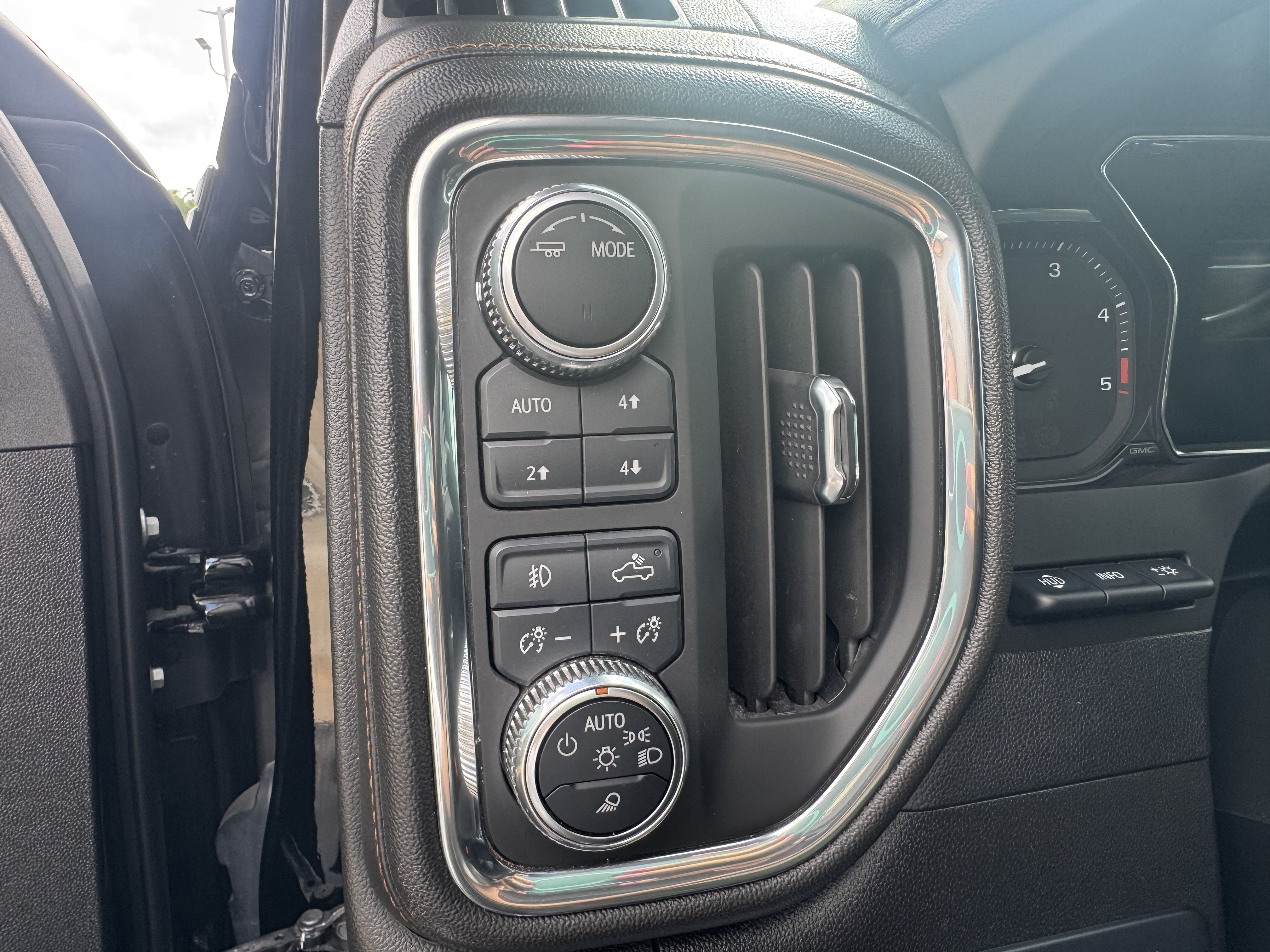 2022 GMC Sierra 3500 HD AT4