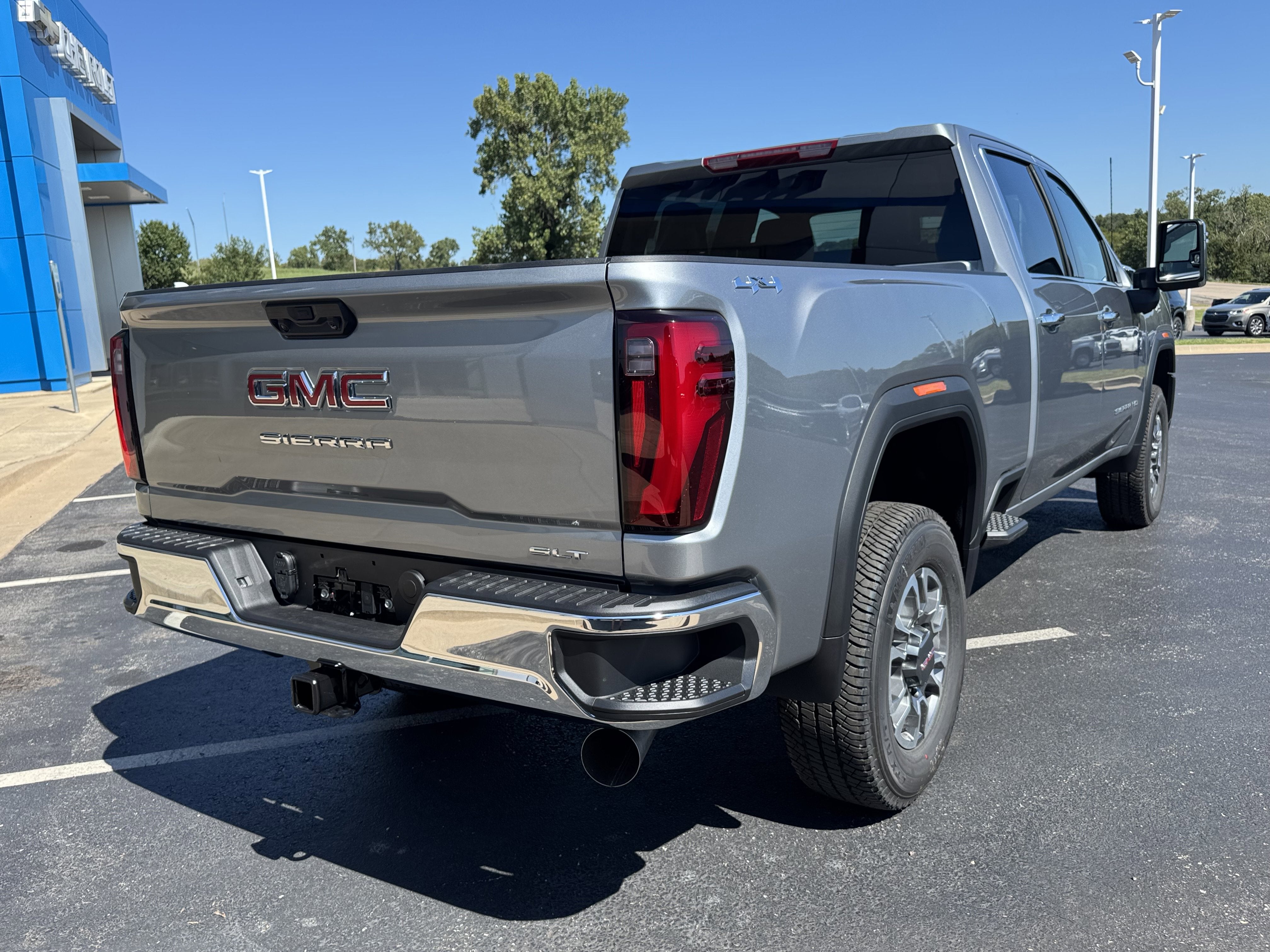 2026 GMC Sierra 2500 HD SLT
