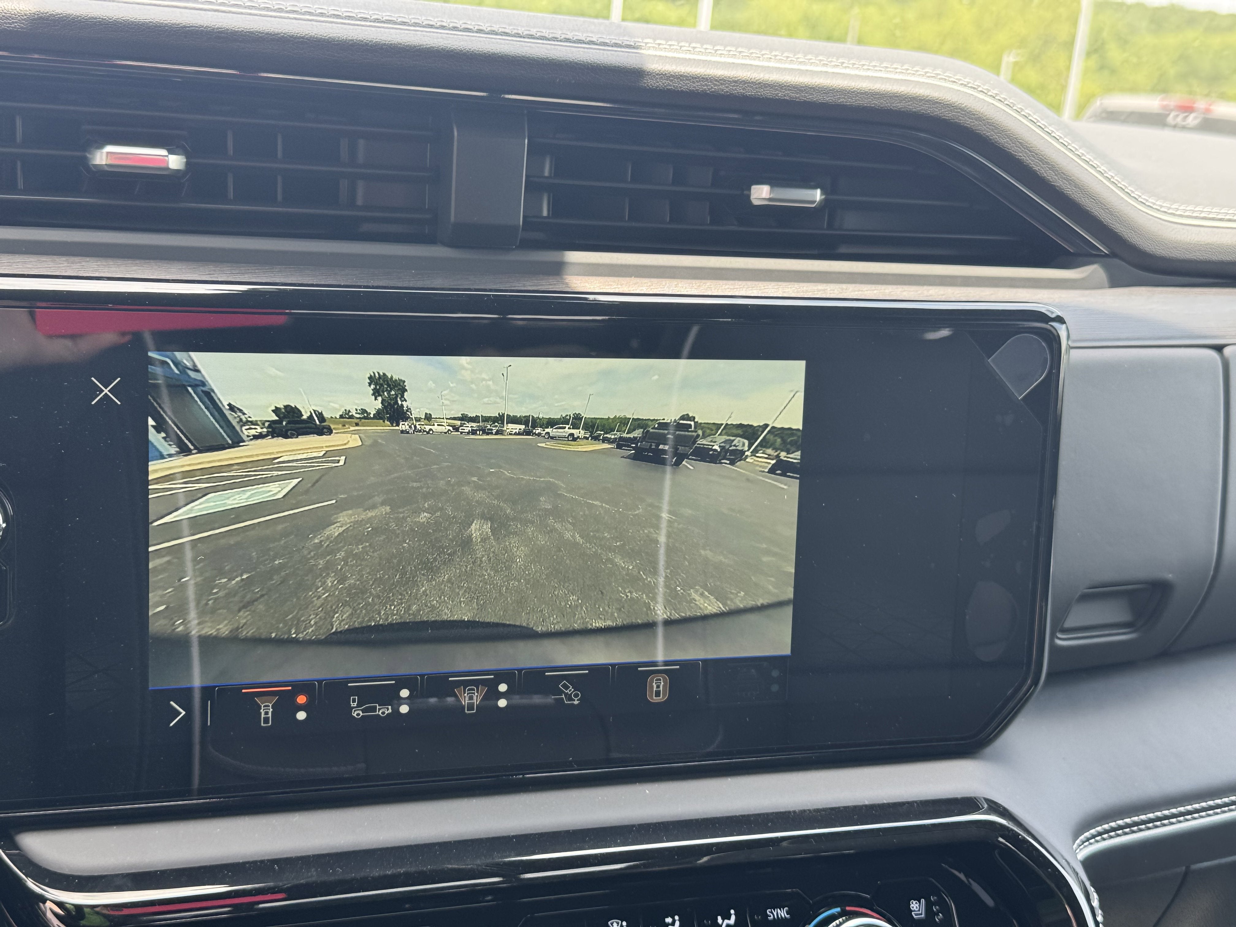 2026 GMC Sierra 2500HD AT4X - Photo 19