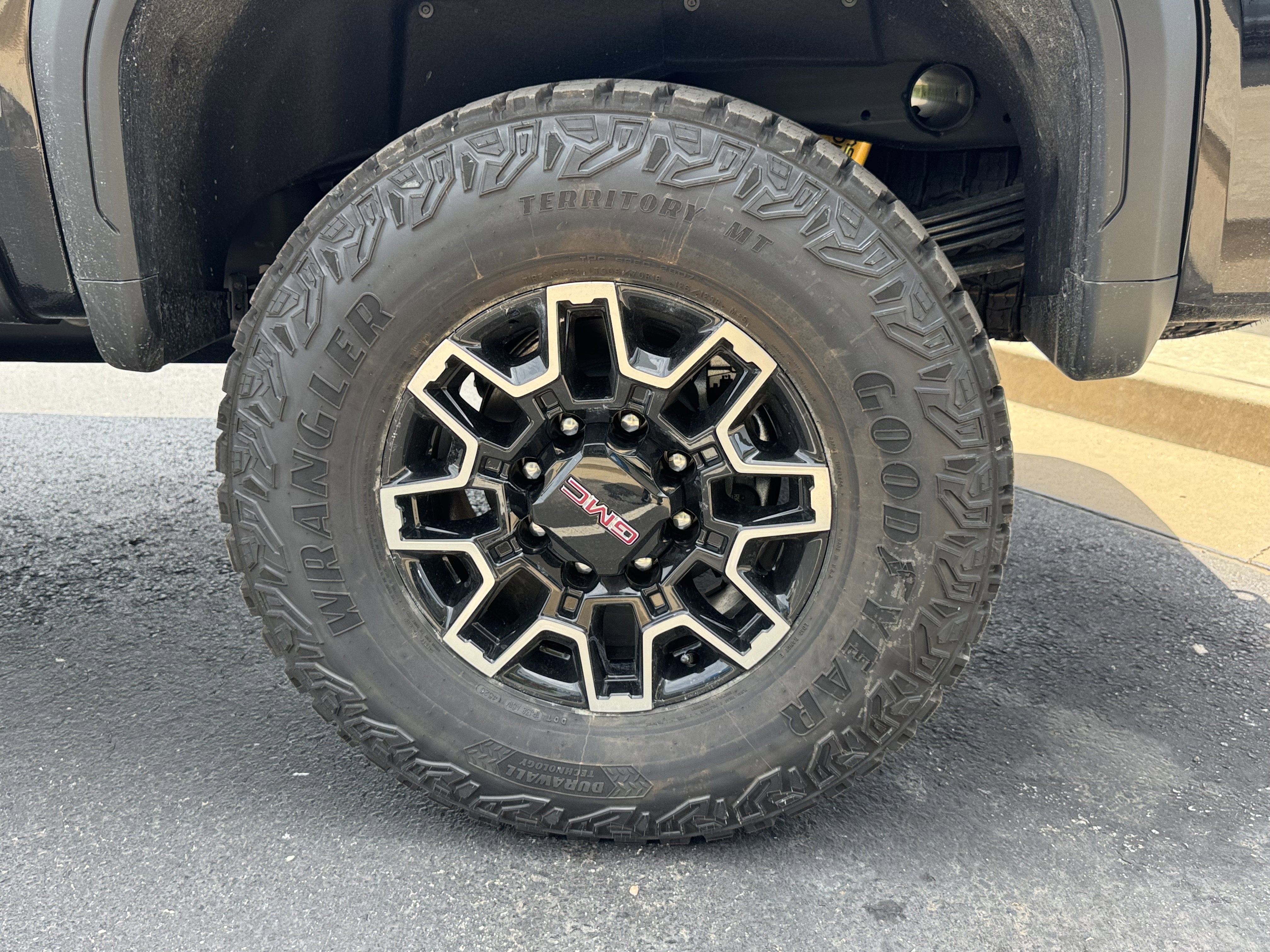 2026 GMC Sierra 2500HD AT4X - Photo 6