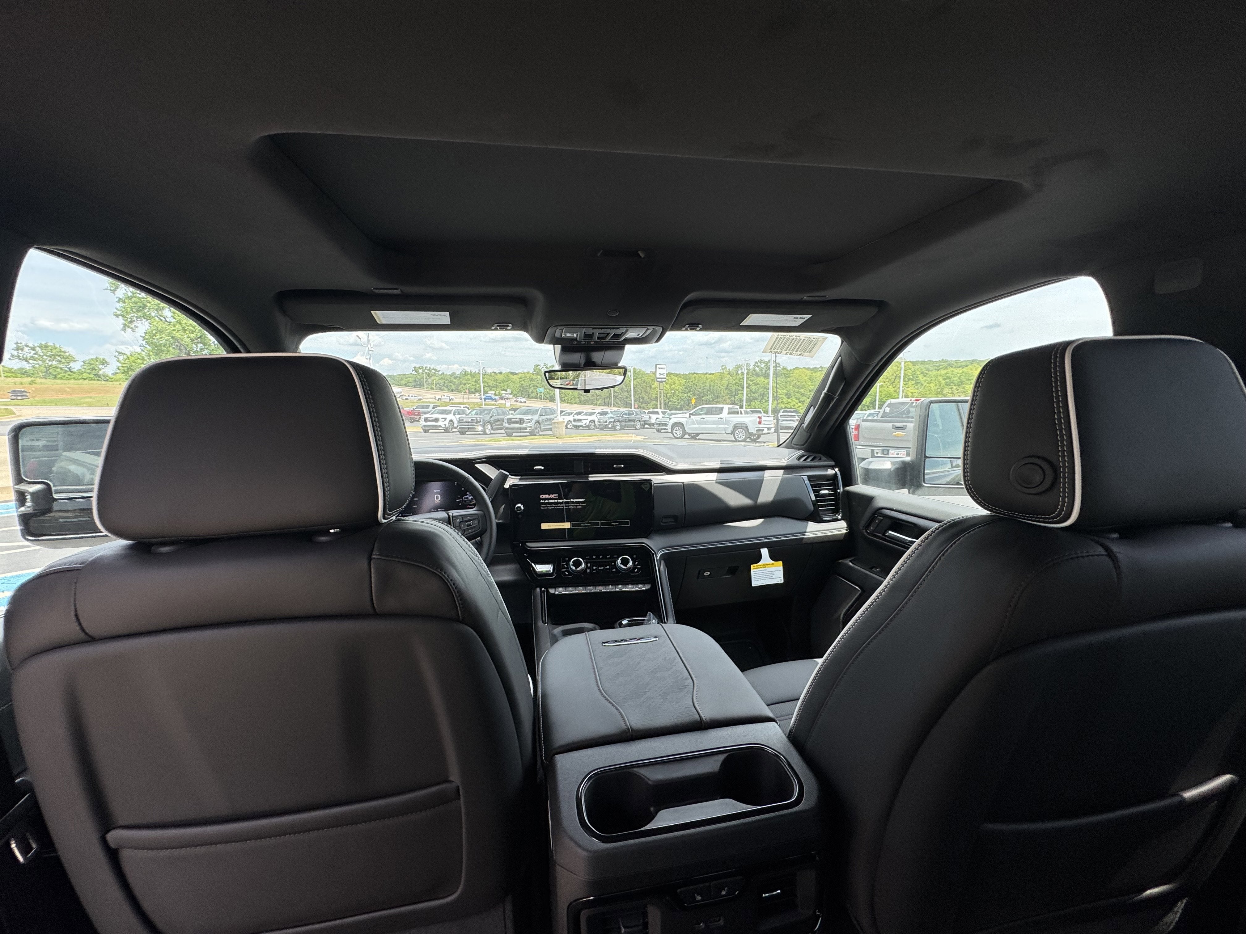2026 GMC Sierra 2500HD AT4X - Photo 9