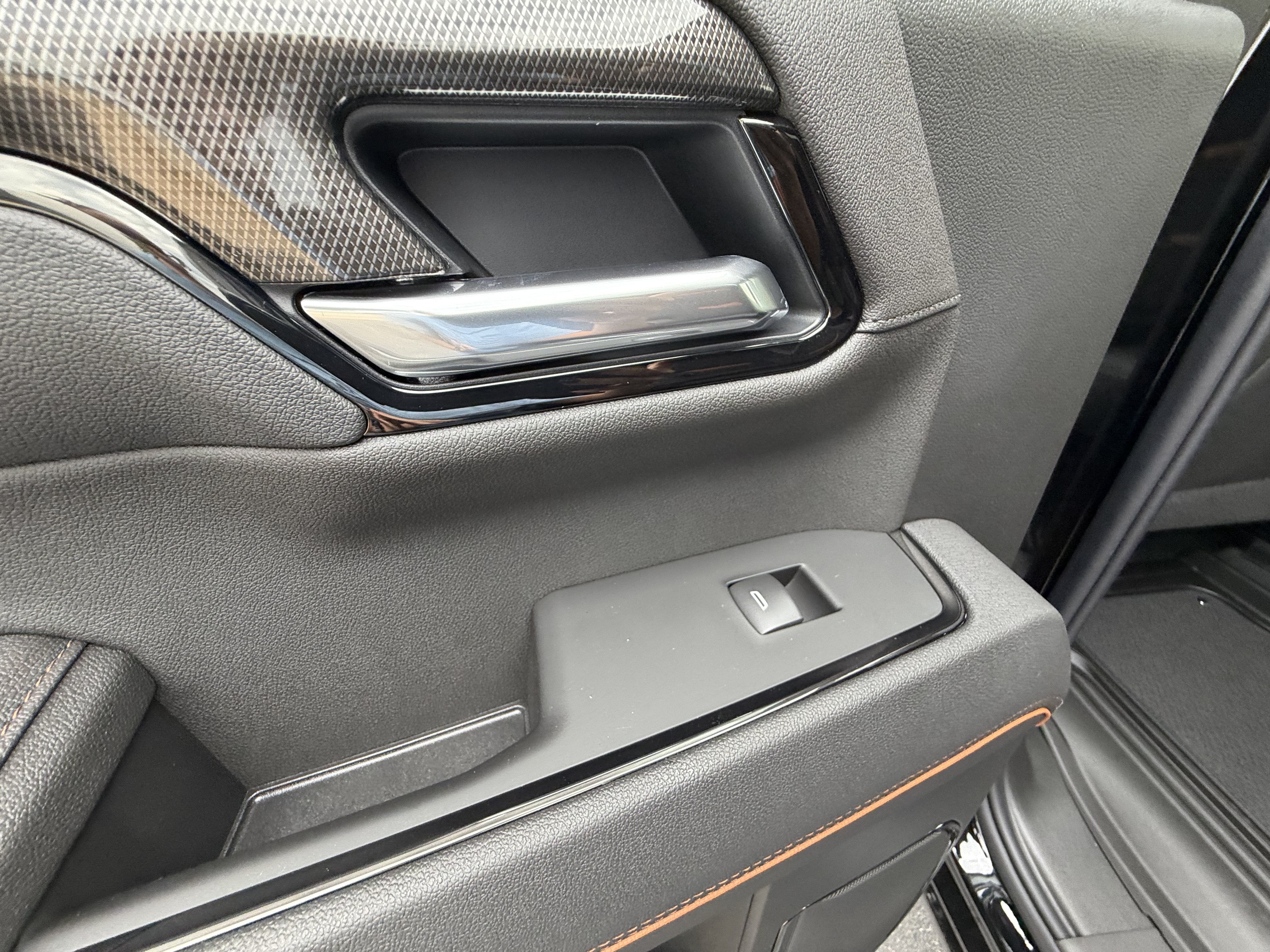 2026 GMC Sierra 1500 AT4 - Photo 11