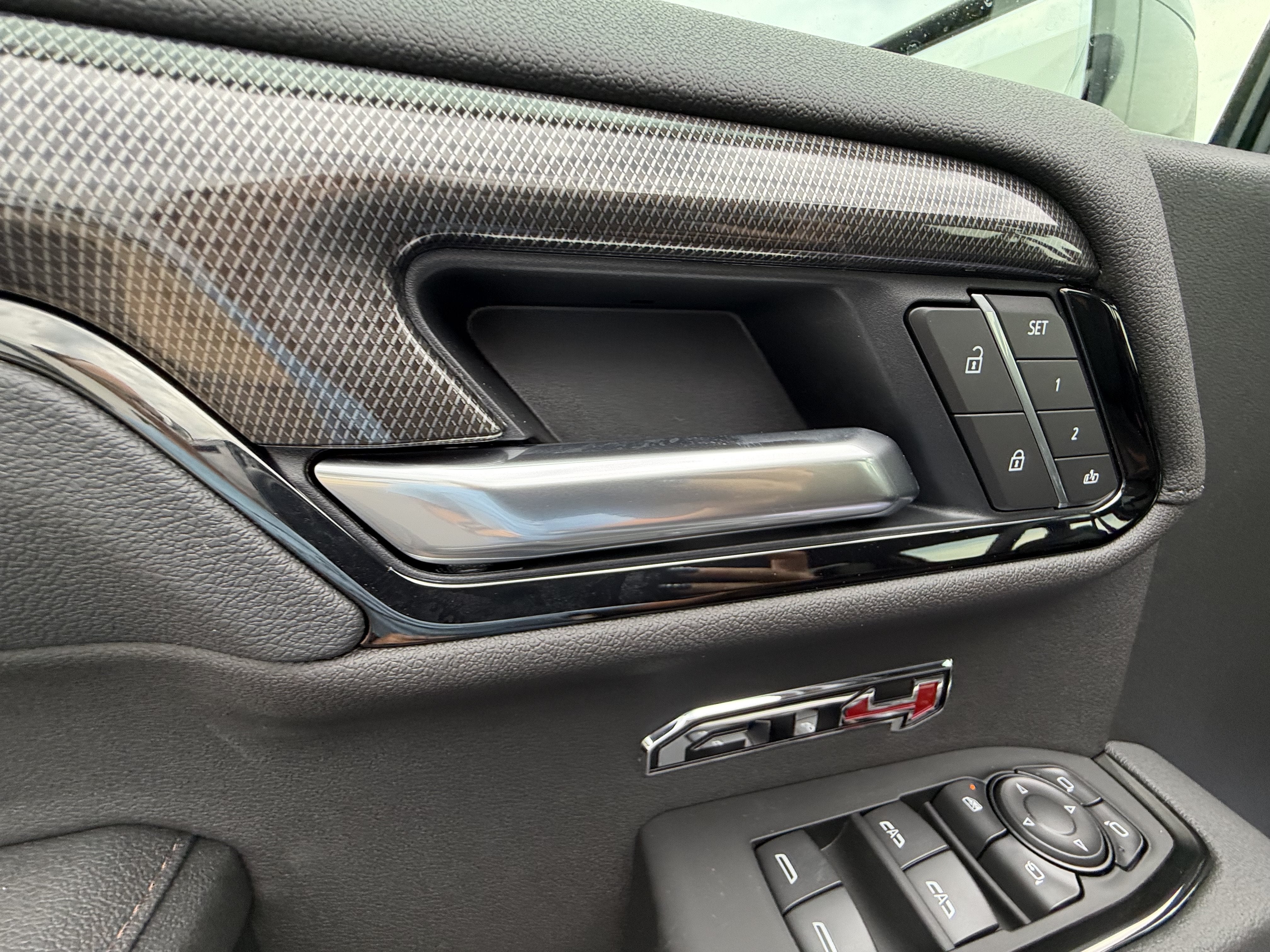 2026 GMC Sierra 1500 AT4 - Photo 18
