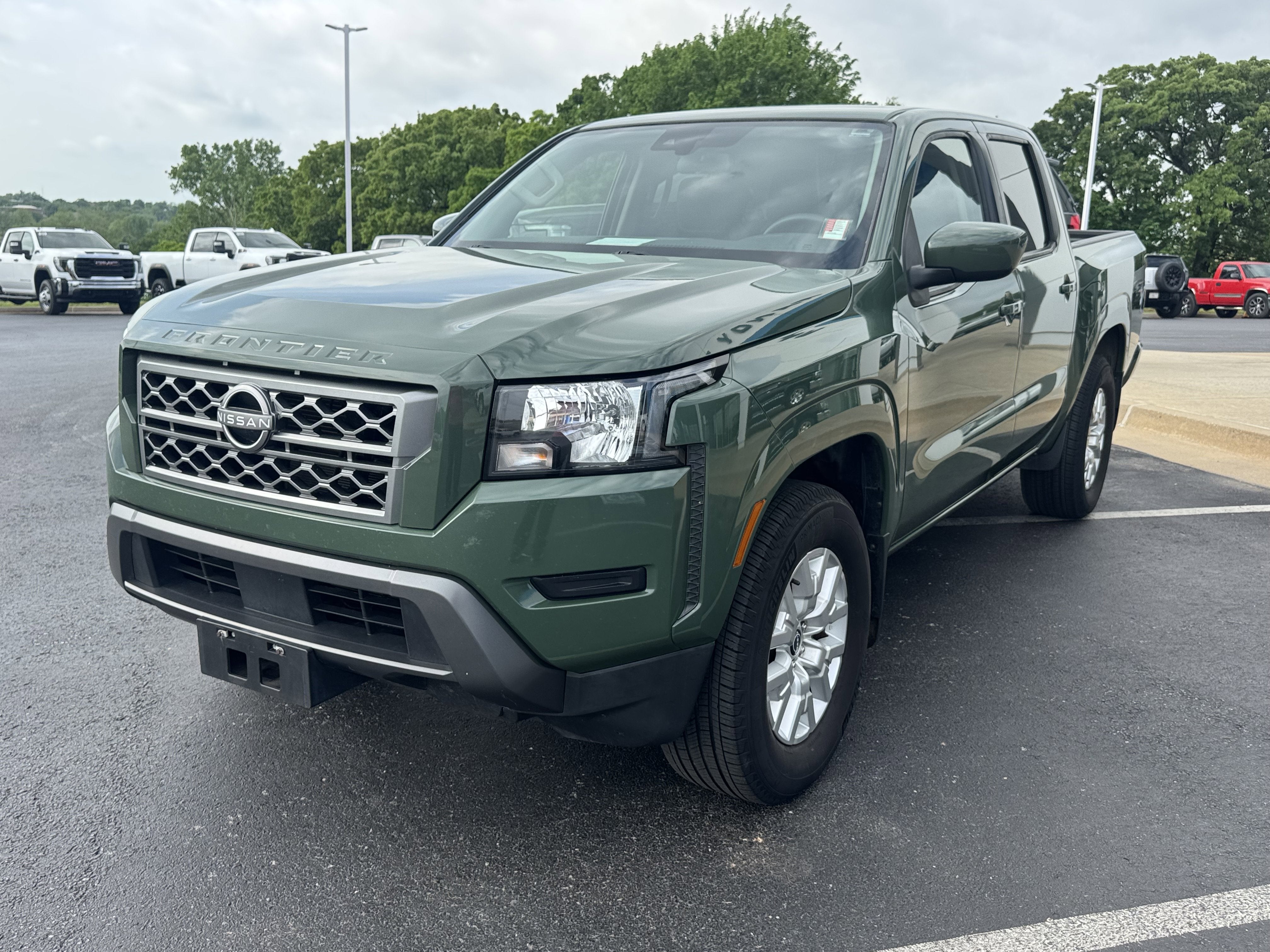 2022 Nissan Frontier SV