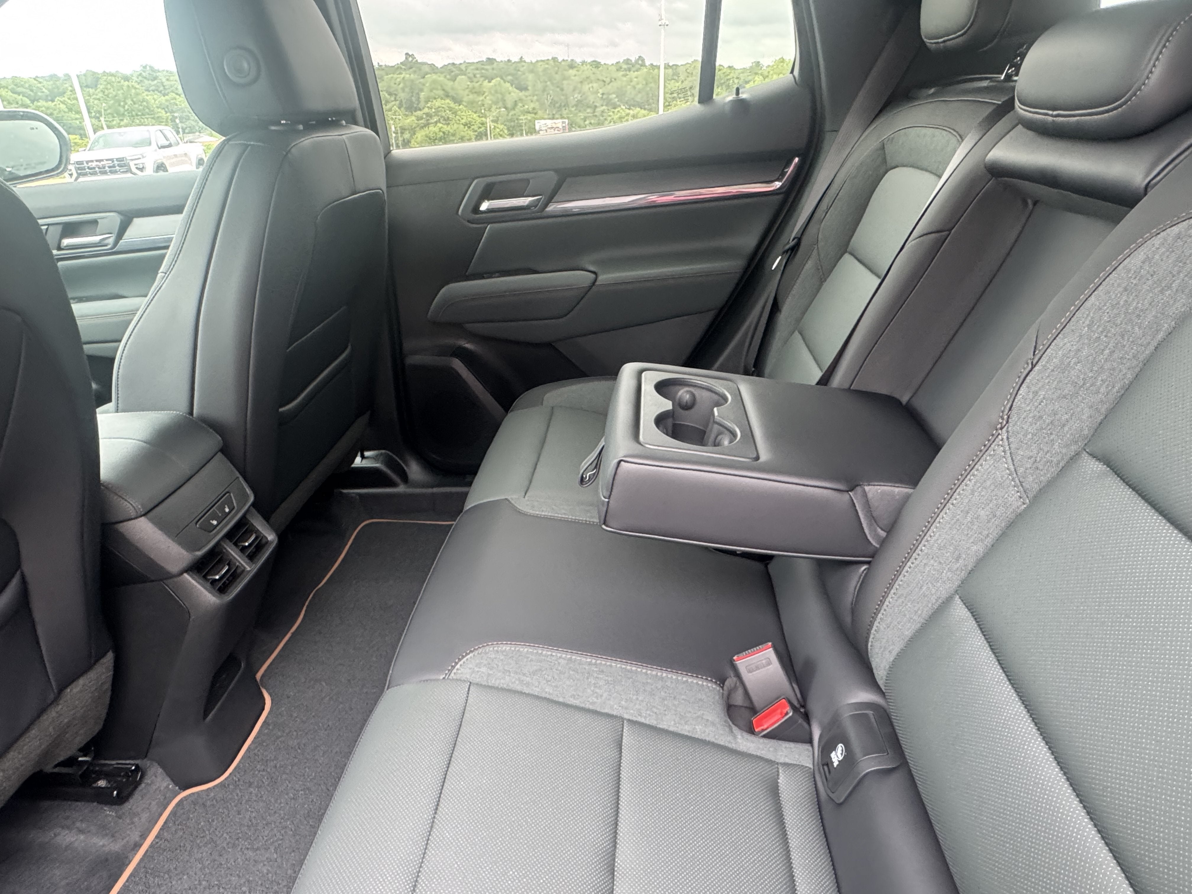 2027 GMC Terrain AT4