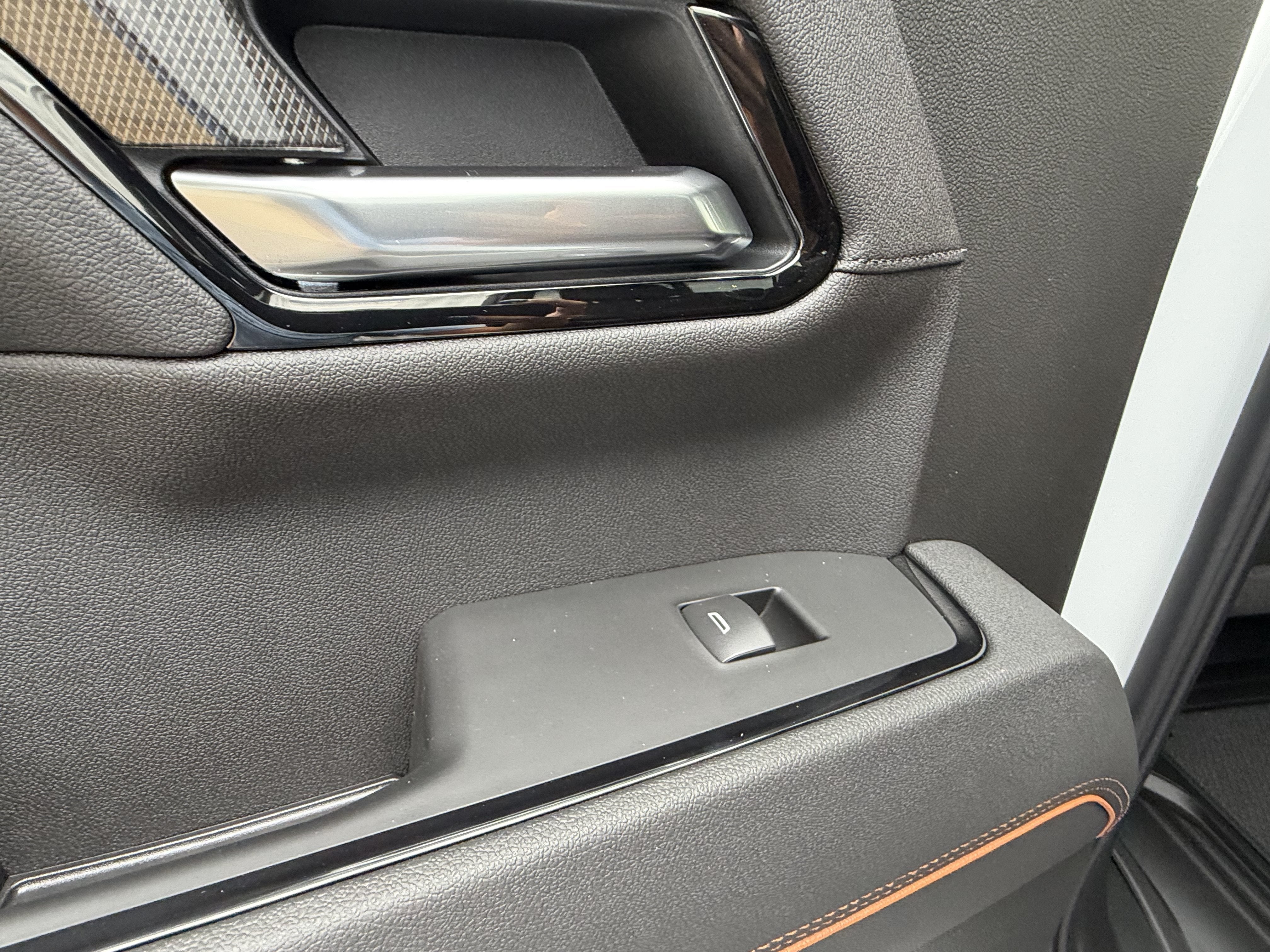 2026 GMC Sierra 1500 AT4 - Photo 12