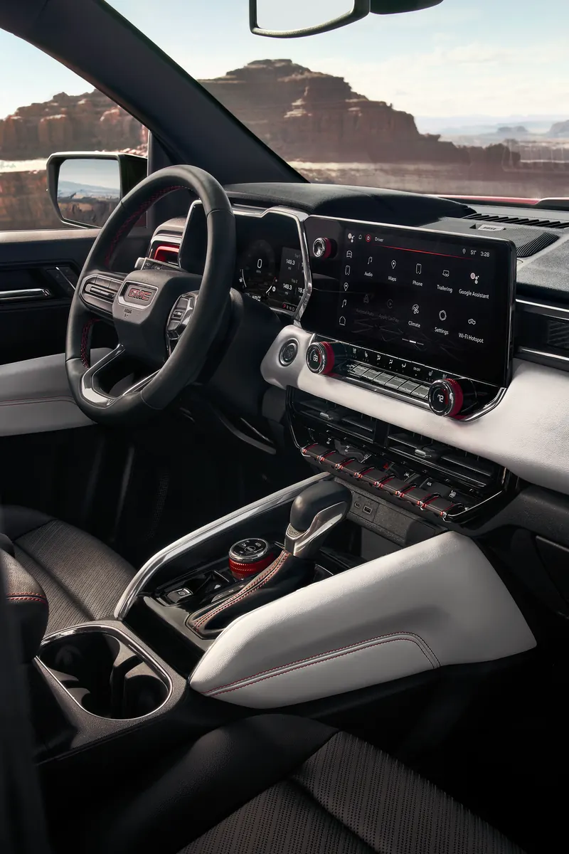 2026 GMC Canyon infotainment system at Randy Bowen GMC in CHANDLER OK